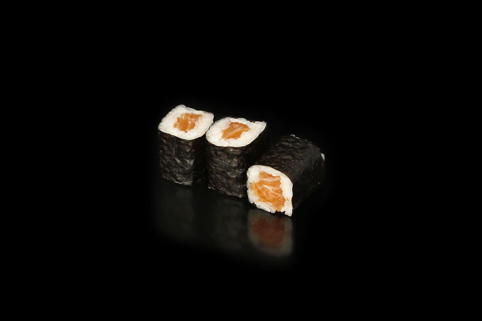 17. Salmon maki